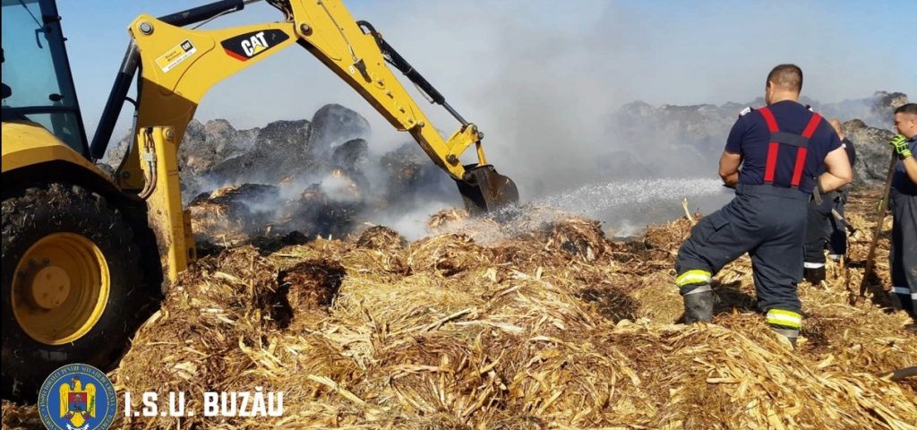 Incendiu la Gherăseni. Pompierii intervin de urgență. Se anunță o misiune de durată
