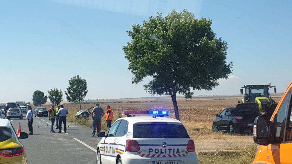 Accident grav la Cislău, trei răniți