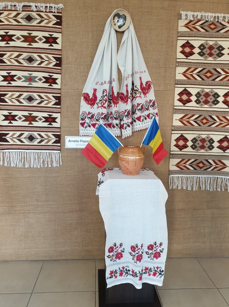 CE-I ROMÂNESC NU PIERE! Artă tradițională, în formă autentică, de Ziua Națională