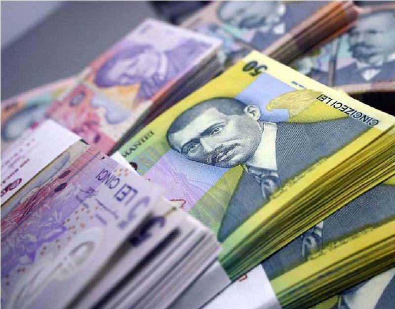 Primăriile, nevoite să strângă cureaua pe final de an. La ce vor renunța