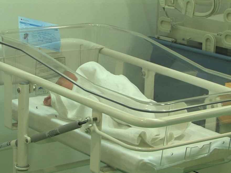 8 COPII AU VENIT PE LUME,LA MATERNITATEA BUZĂU, ÎN PRIMA ZI DE CRĂCIUN!