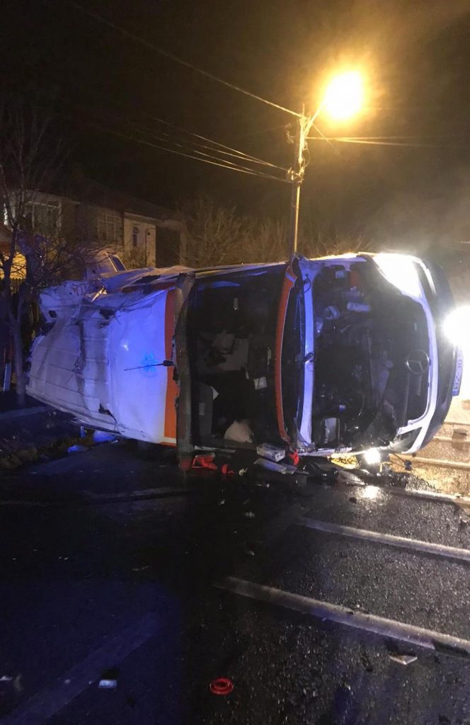 TRAGEDIA DE LA AMBULANȚĂ! Câteva explicații care dau frisoane pacienților