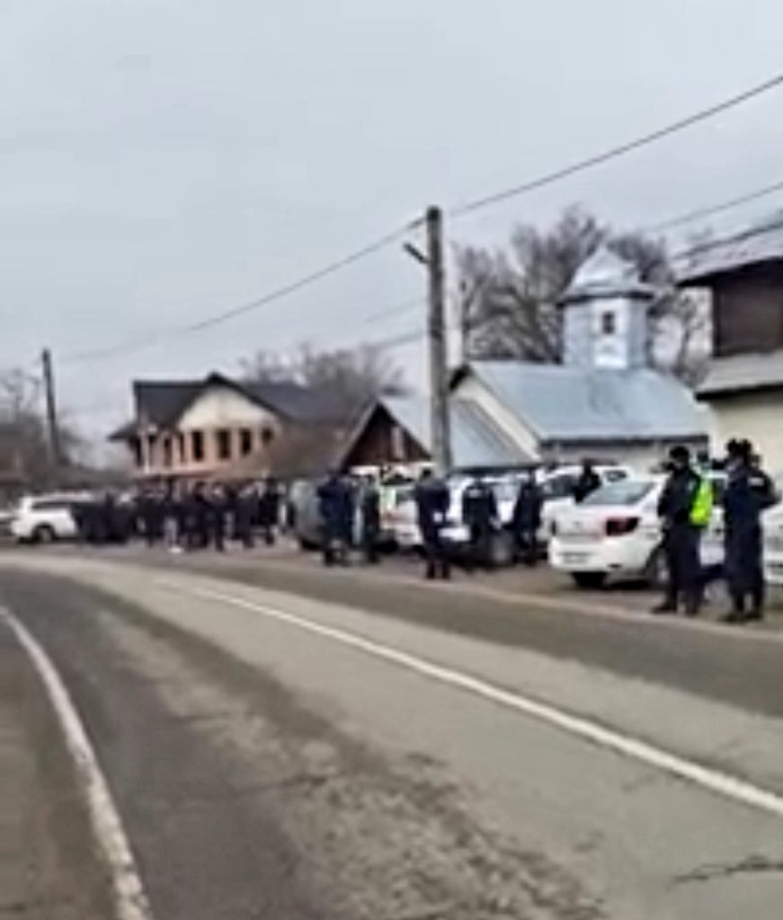 IMAGINI COMPROMIȚĂTOARE! Polițiștii s-au sesizat. Totul s-a încheiat cu zeci de amenzi