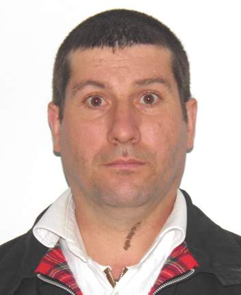 L-AȚI VĂZUT? Îl caută Poliția și familia