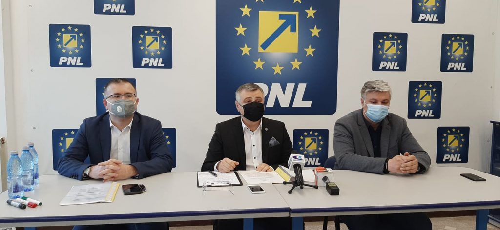SENATORUL PNL, VLAD PUFU: ”PRIMĂRIA RECUNOAȘTE CĂ A GREȘIT. Hotărârea privind majorarea taxelor și impozitelor locale trebuie modificată pe fond”