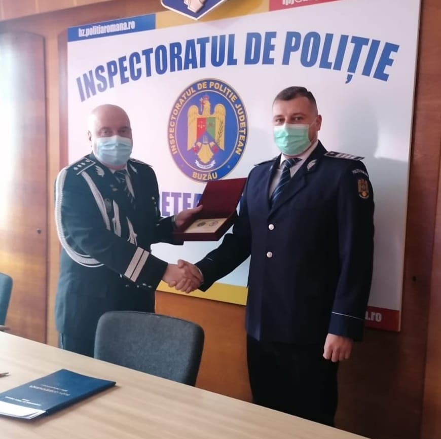 UN CRIMINALIST ESTE ”POLIȚISTUL DE ONOARE AL JUDEȚULUI BUZĂU”. Ce i-a adus distincția
