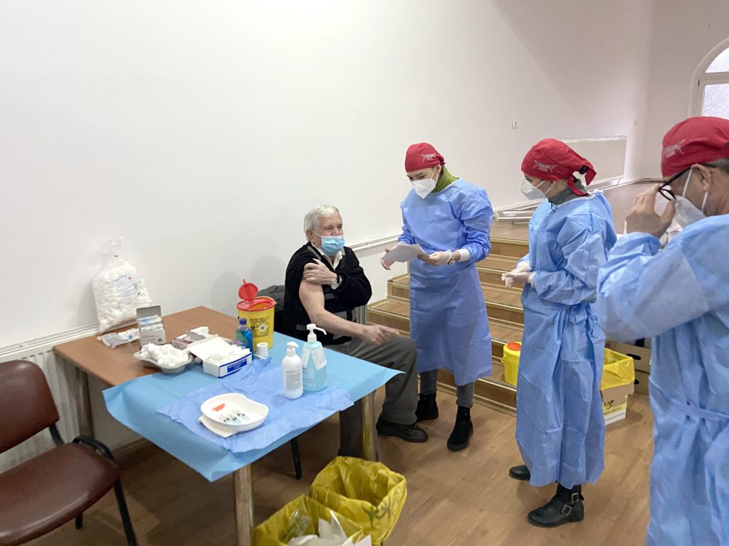 Buzăul nu are nicio localitate în care măcar jumătate dintre locuitori să fie vaccinați! La sate, niciun sfert din populație nu este imunizată