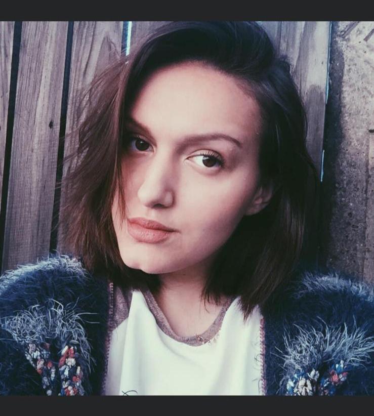 (UPDATE) ELEVĂ DIN BUZĂU, DISPĂRUTĂ FĂRĂ URMĂ. Polițiștii iau în calcul orice variantă. Ultimele date în acest caz