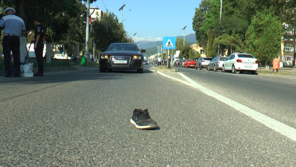 Tragedie! Copil de 8 ani, ucis pe șosea. Traversa drumul prin loc nepermis când a fost izbit de o mașină