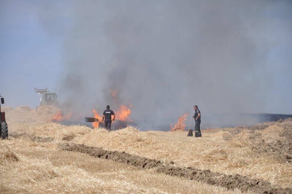 În atenția agricultorilor: respectați toate măsurile de prevenire a incendiilor în campania agricolă!