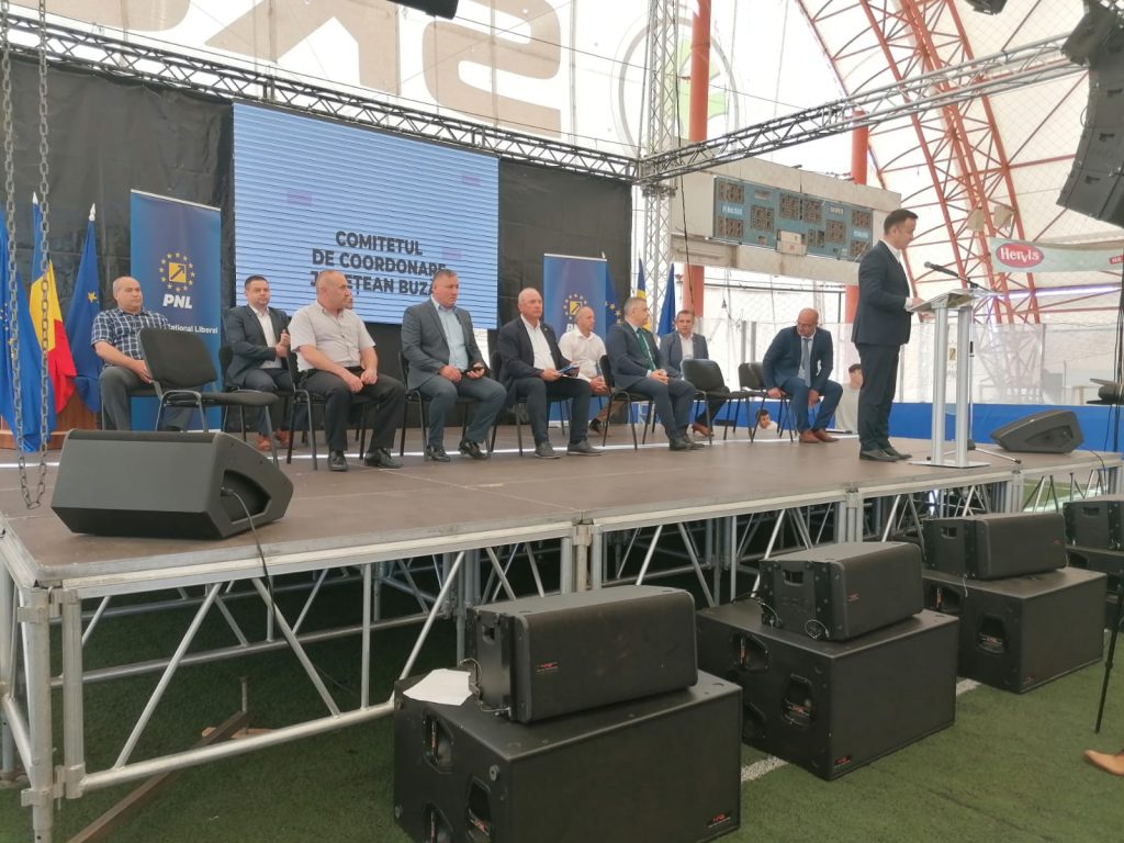 Avrămescu și echipa sa, victorie zdrobitoare! Ce scor au obținut noii prim-vicepreședinți ai PNL Buzău