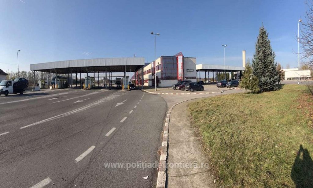 Incredibil. Cum a încercat o buzoiancă să-şi scoată copilul din ţară