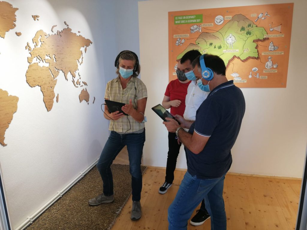 A început vizita UNESCO în Ținutul Buzăului! Ce au făcut în prima zi cei doi evalutori veniți din Grecia și Olanda (video)