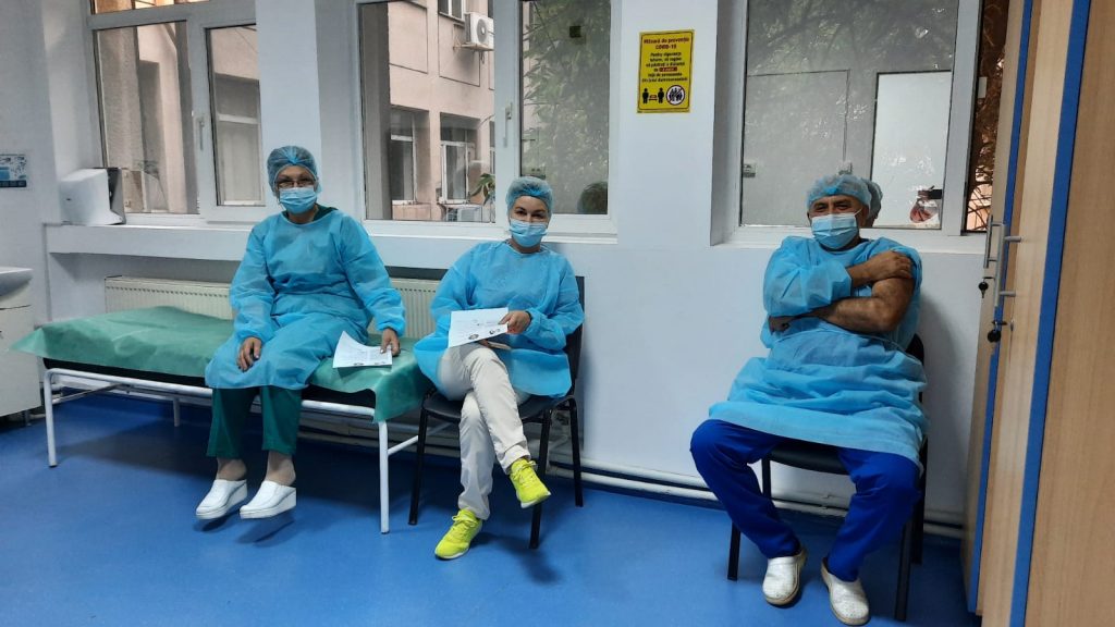 Începe vaccinarea anti-COVID cu doza a treia. Cine sunt cei care își fac primii rapelul. Toate detaliile campaniei, AICI (FOTO&VIDEO)