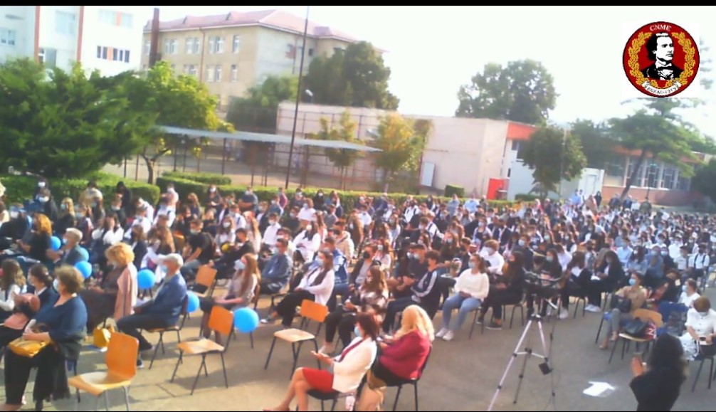 (Video) O nouă problemă la Eminescu! Mutarea elevilor ar putea fi amânată din nou