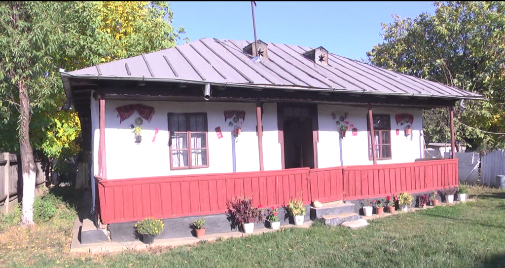 Veșnicia s-a născut la sat! Unde se află casa-tezaur din Buzău?