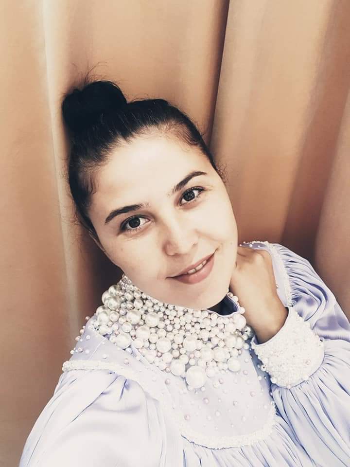 De la haine pentru păpuși la rochii fine de mireasă. Cum a reușit Flori Cocora să-și transforme visul din copilărie într-o afacere cunoscută și apreciată (FOTO)