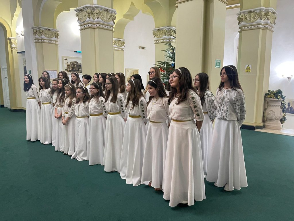 Palatul Comunal, primii colindători după doi ani de pandemie (VIDEO)