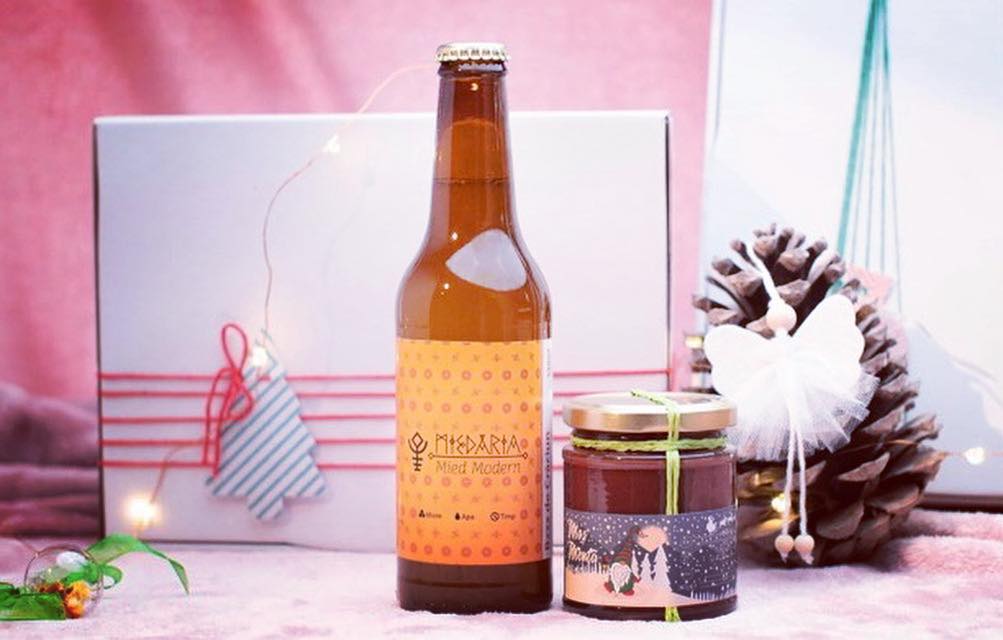Ce cadou poți să oferi de Crăciun, cu doar 55 de lei. Produse naturale, direct din Ținutul Buzăului