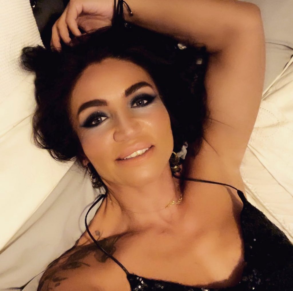 După divorțul de Alin Oprea, buzoianca Larisa face carieră în Londra