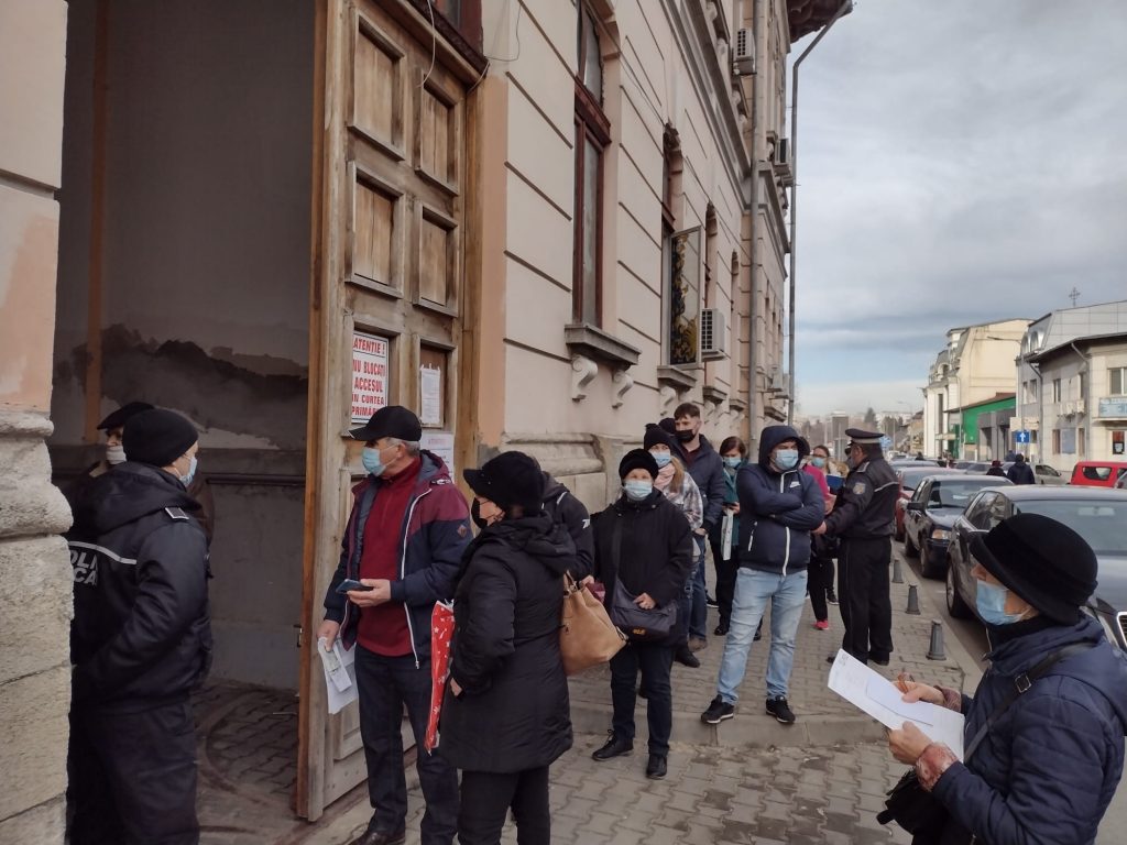 Aveți de rezolvat ceva la Taxe și Impozite la Primăria Buzău? Puțintică răbdare
