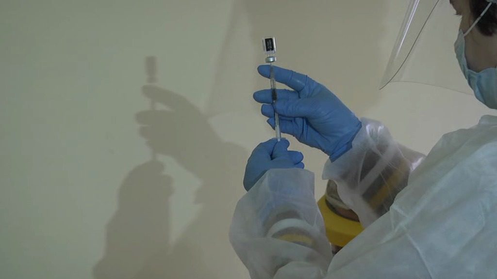 Prefectul Buzăului, după un calcul propriu:„Jumătate din populația Buzăului este vaccinată!”