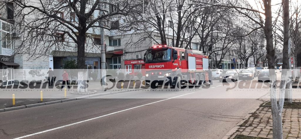 Incendii trase la indigo, în centrul Buzăului. Pompierii intervin (FOTO)