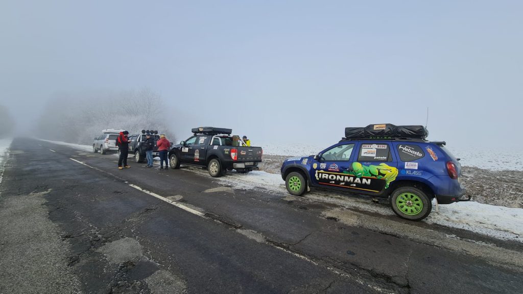 Expediția DINCOLO DE CERCUL POLAR a luat startul. Convoiul părăsește sâmbătă România. Ultimele teste înainte de plecarea în Laponia