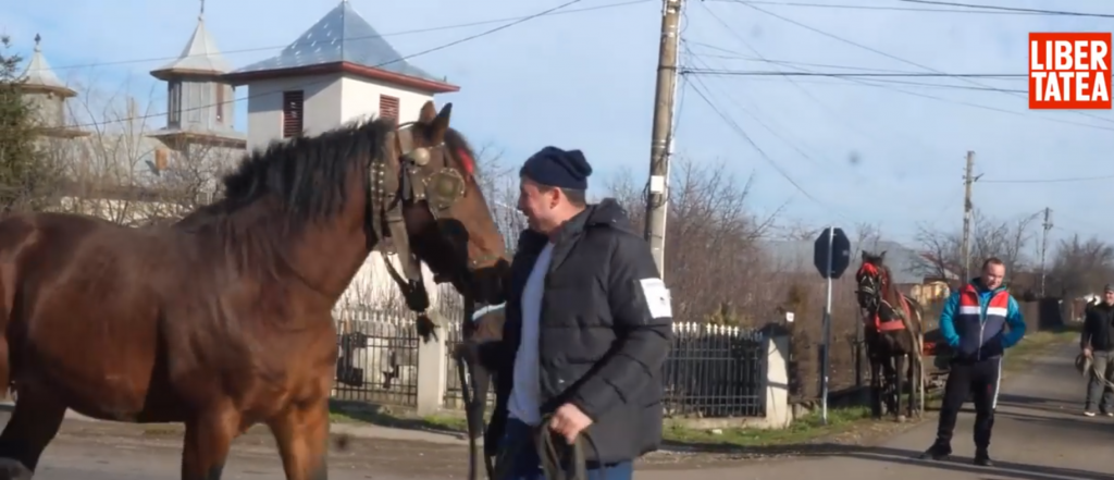 Obiceiurile de ieri și de azi ale localnicilor din Padina. Cu cine se mândresc oamenii din comuna buzoiană