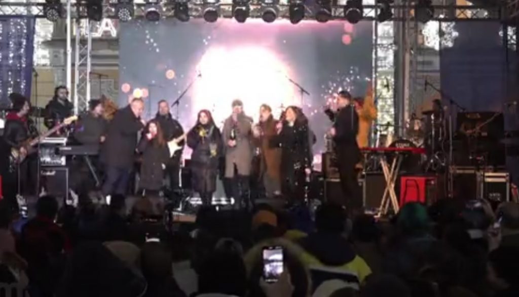 Lider PNL despre revelionul din Piața Daciei: ”Tichie de mărgăritar îi lipsea Buzăului!”