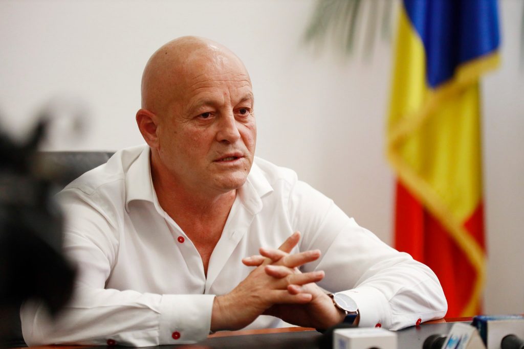 (Video) Neagu, emoționat: ”S-a tras cortina pentru mine. Plec cu zâmbetul pe buze”