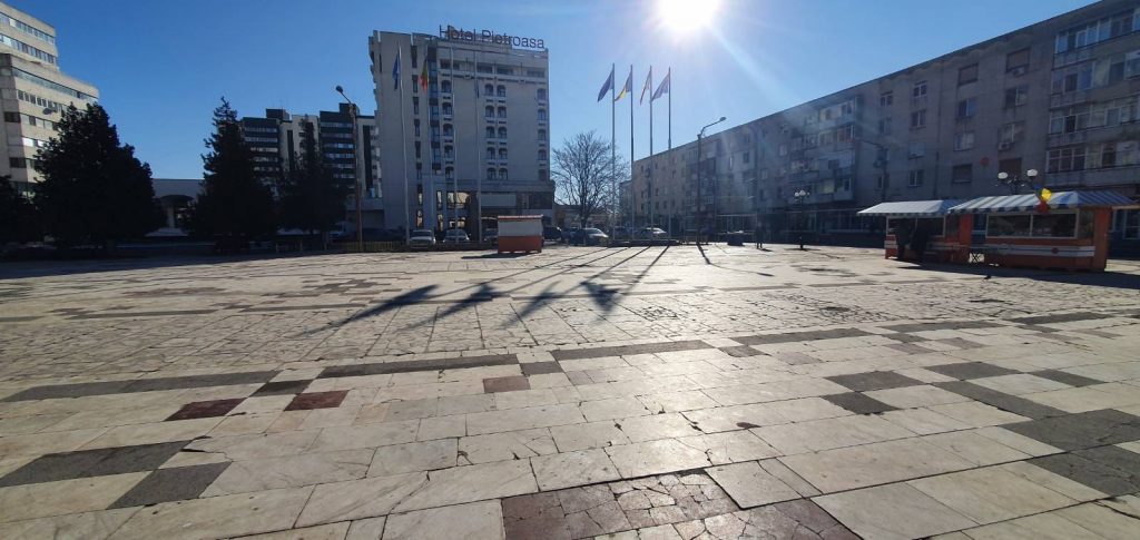Restricții, în week-end, în centrul Buzăului. Se fac ultimele pregătiri în vederea deschiderii șantierului din Piața Dacia