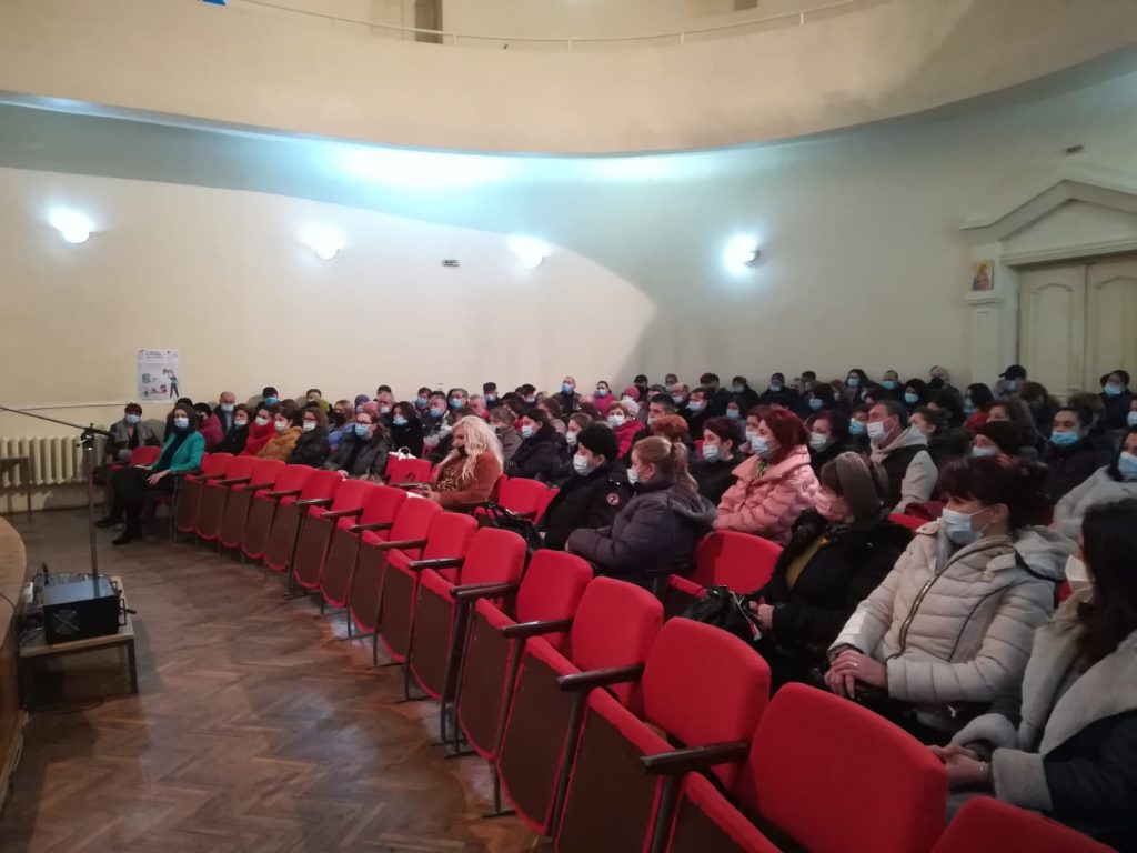 (VIDEO) Interpelare pe tema salariilor personalului nedidactic: ”Trebuie să crească!”