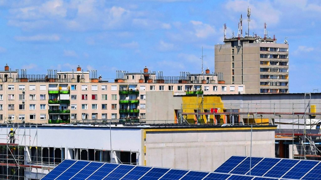 Vineri, ziua așteptată de buzoienii care vor să aibă curent electric din sursă proprie. Ce se întâmplă pe 9 iunie