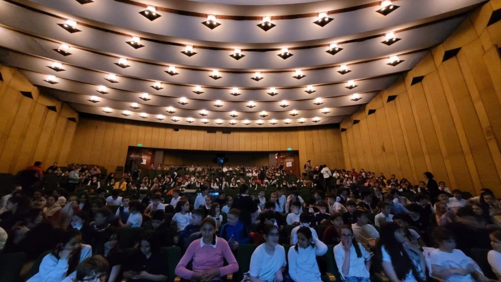 (VIDEO) “Buzăul citește”, din nou la start. De la distracție la treburi serioase, în cel mai amplu proiect de promovare a lecturii