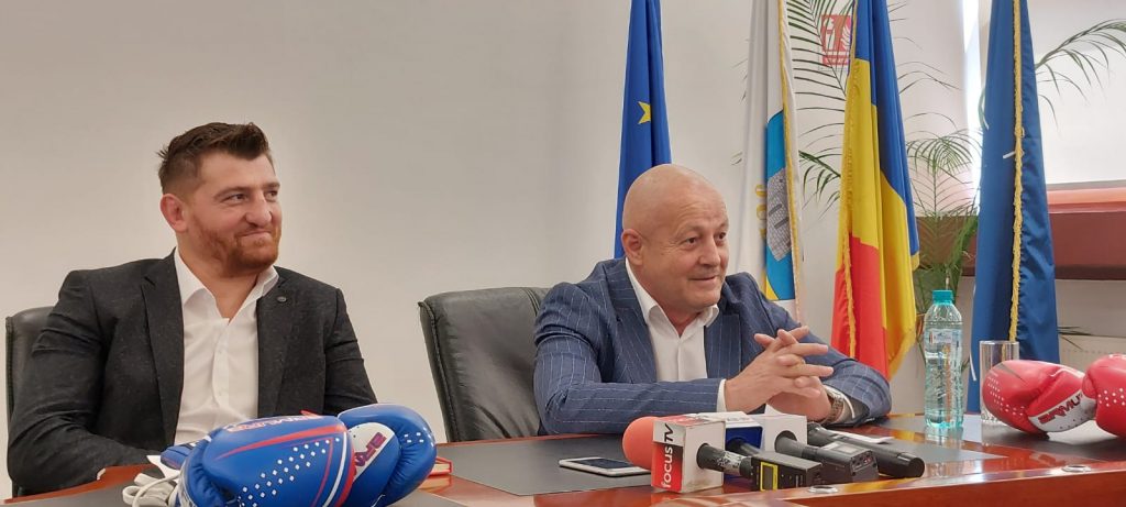”Moartea din Carpați” pune Buzăul pe harta luptelor K1. Cătălin Moroșanu anunță luptătorii galei “Dynamite Fighting Show”