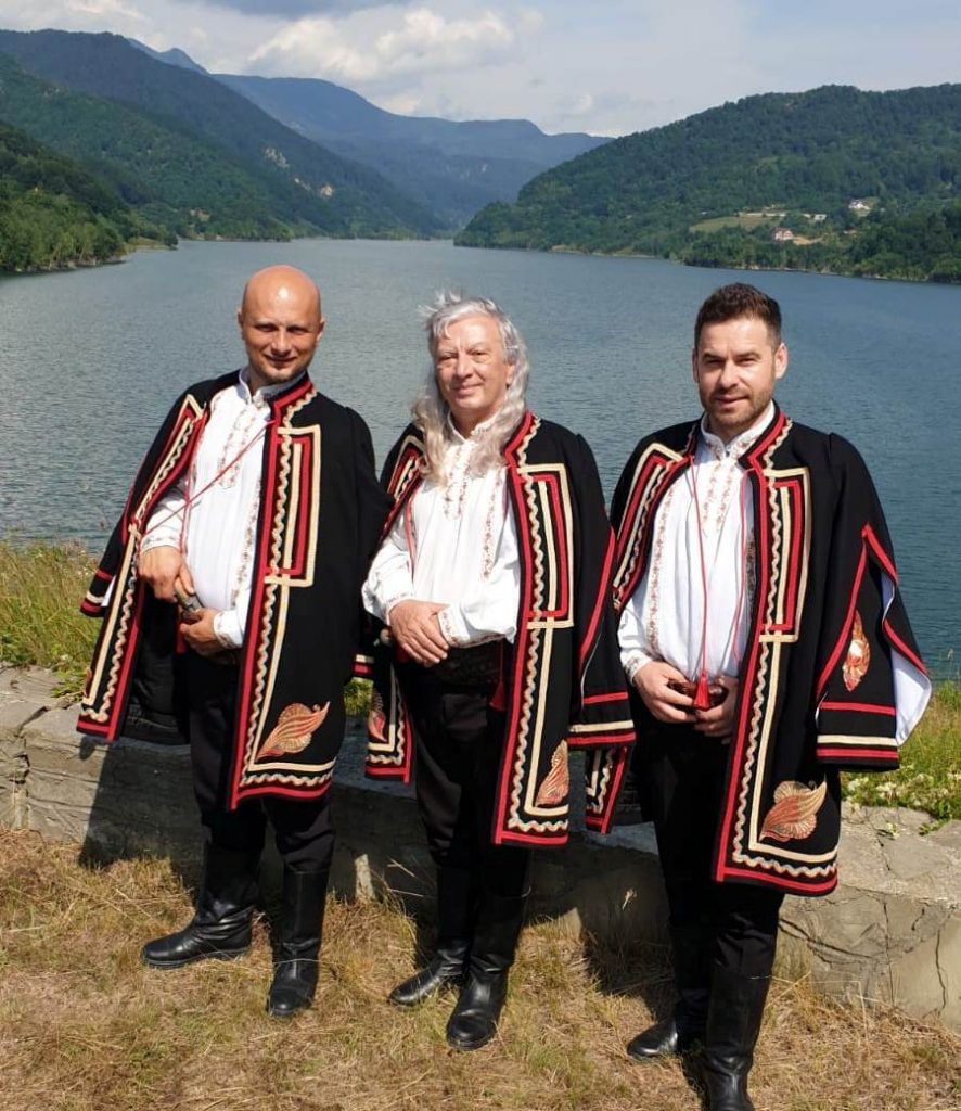 Atenție, se filmează! Nemuritorii trag cadre noi la Siriu