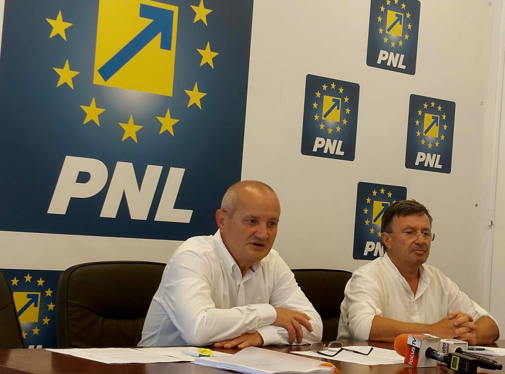 Părinți, profesori și elevi, chemați să spună dacă sunt de acord cu modificările din educație. Unde pot trimite propunerile
