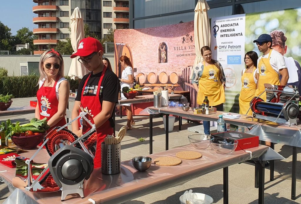 (VIDEO) Cuptorul viitorului. Uite, aici, cum gătești fără să consumi nimic!