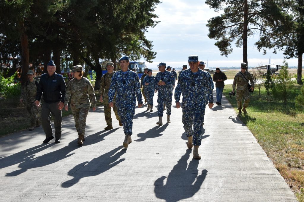 O delegație militară americană a ajuns la Boboc. Care este scopul vizitei
