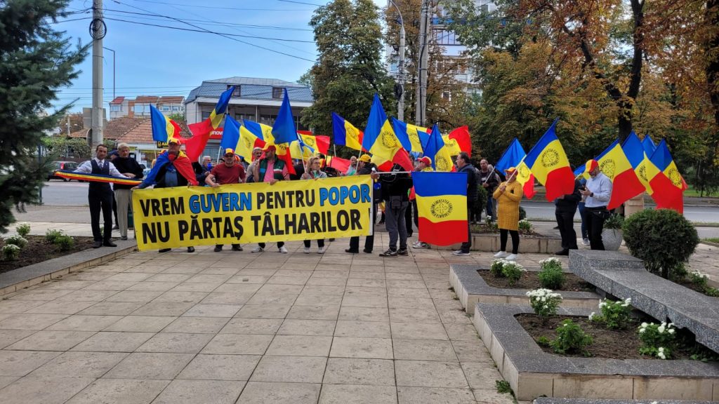 (FOTO) Protest în Buzău. Membrii AUR au ieșit în stradă