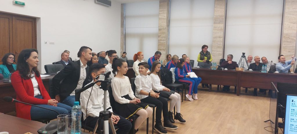 (FOTO&VIDEO) Performanța se răsplătește. Sportivii de aur ai Buzăului, premiați de autorități