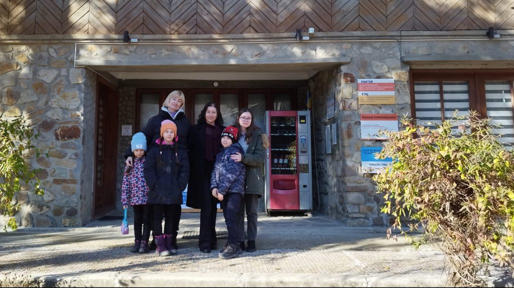 Excursie în Țara Luanei pentru un grup de copii români și ucraineni, în cadrul campaniei ”Parcurs de învingător”