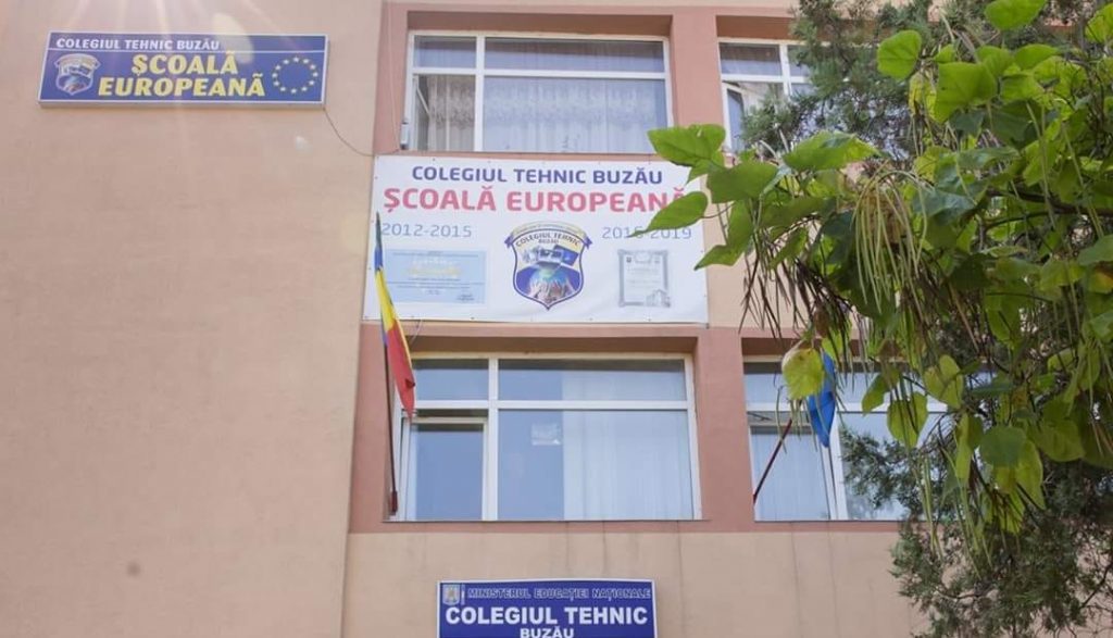 Revoluție în educație la Buzău. Un liceu schimbă regulile jocului din anul școlar viitor. Ce vor face elevii la ore