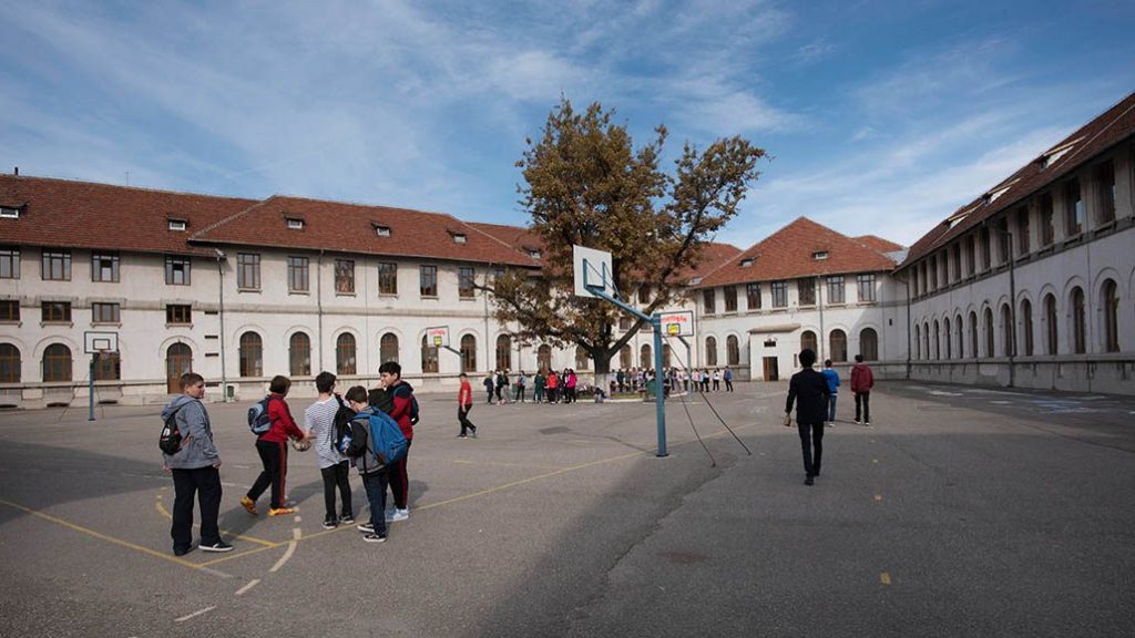 (Video) Ce se întâmplă cu elevii de la Pedagogic, când clădirea unității de învățământ va intra în reparații. Scenariile de lucru