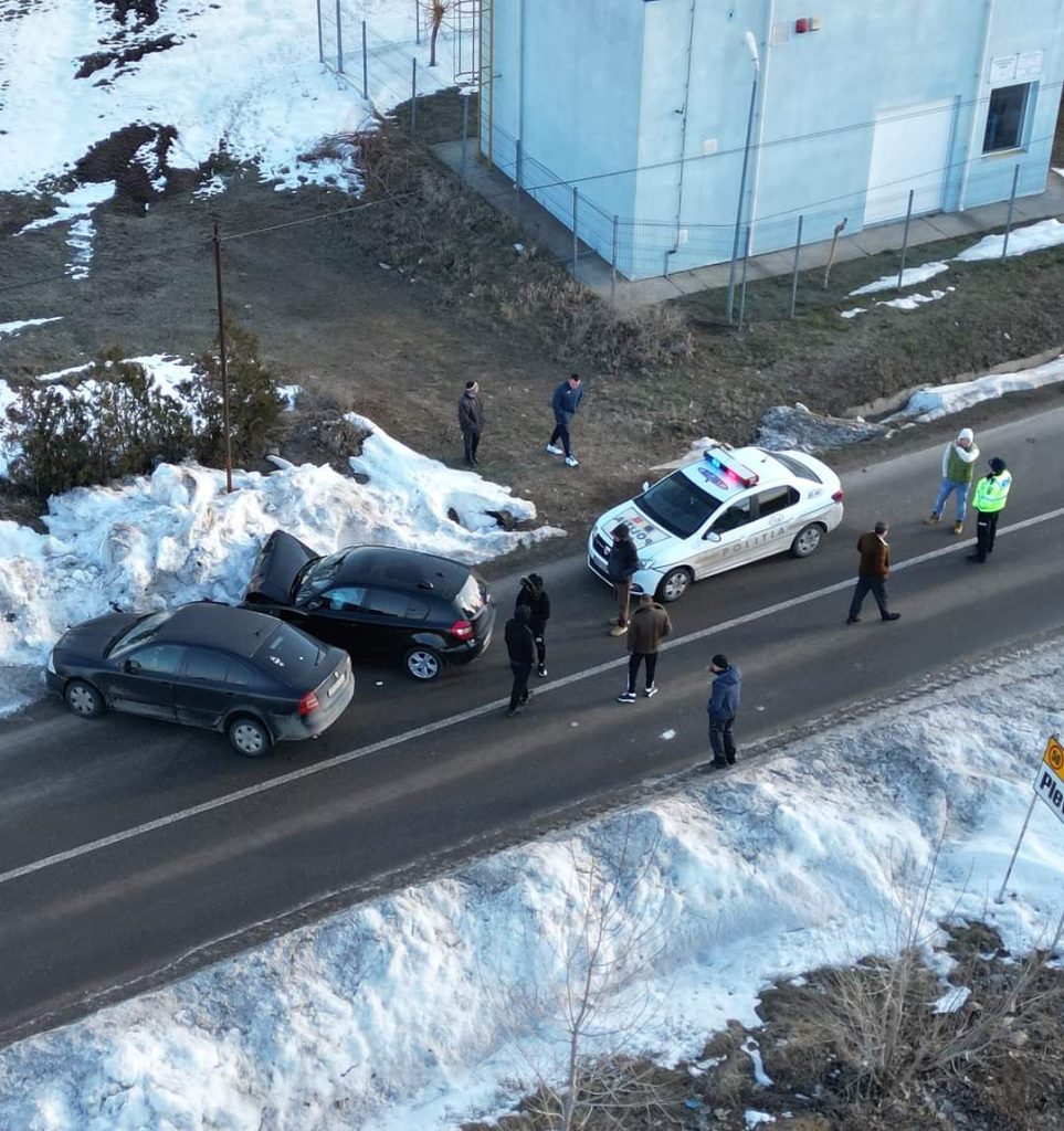 FOTO: Evitați zona! Accident la Grebănu! Sunt cel puțin doi răniți