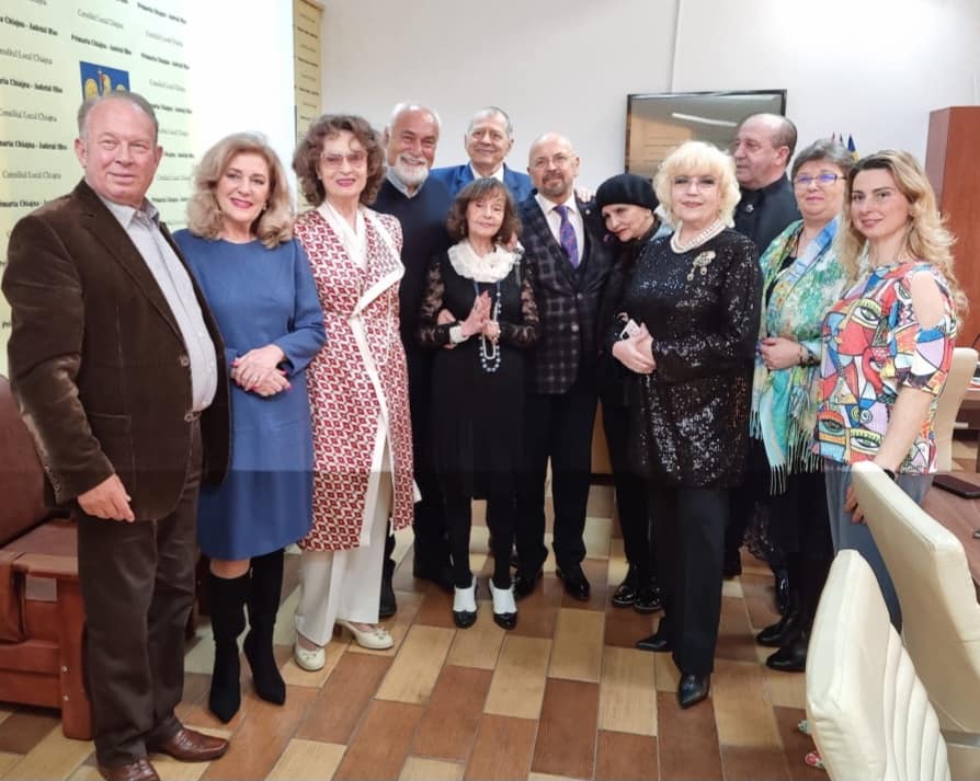 Apariție rară! Divele muzicii ușoare pe aceeași scenă