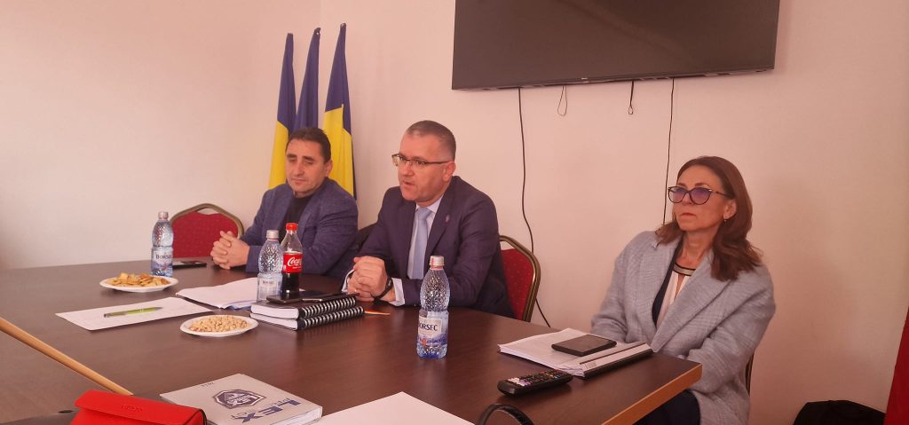 (FOTO) Prefectul de Buzău către fermieri: “Încetați să mai dați foc terenurilor înainte de a se produce vreo nenorocire!”
