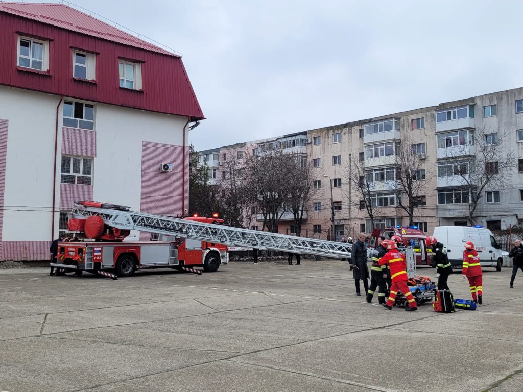 Pompierii buzoieni, de 6 ani pe podium. Prin ce s-au făcut remarcați