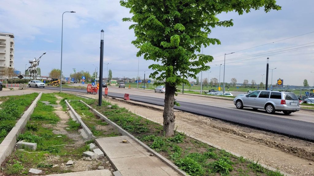(FOTO) Să te ții! Întrecerea buldozerelor abia acum începe pe bune!